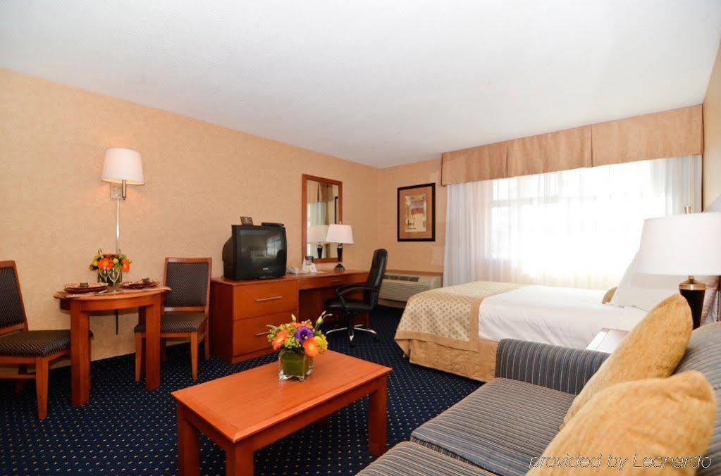 Best Western Plus Langley Inn Zewnętrze zdjęcie